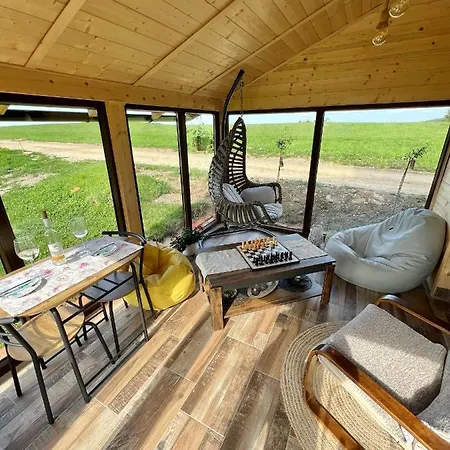 Tarska Carolija Holiday home *